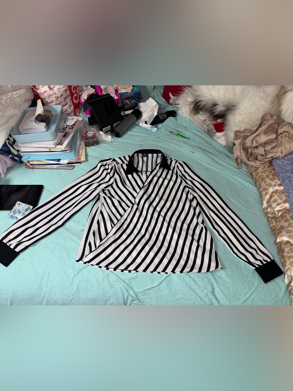 Women’s Medium UK2LA Black & White Striped Open- Front Long Sleeve Top - Picture 2 of 8